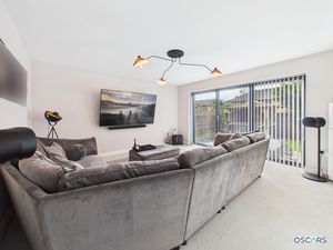 Photo 30- click for photo gallery